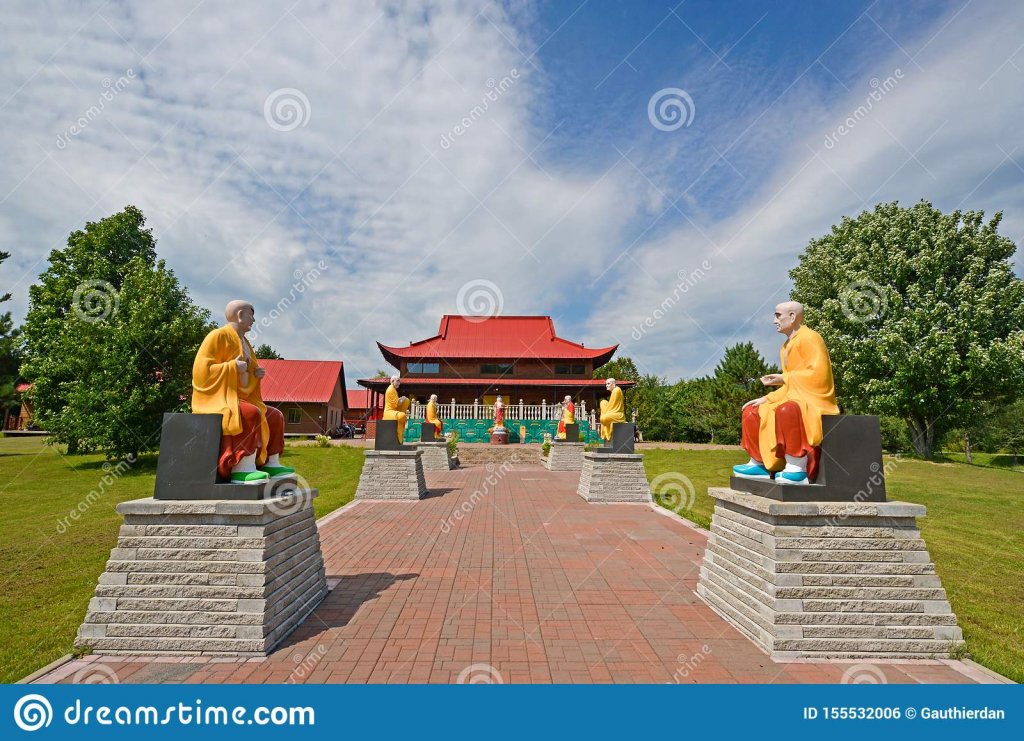 harrington-quebec-canada-aug-main-temple-tam-bao-son-monastery-various-buddha-s-statues-main-t...jpg