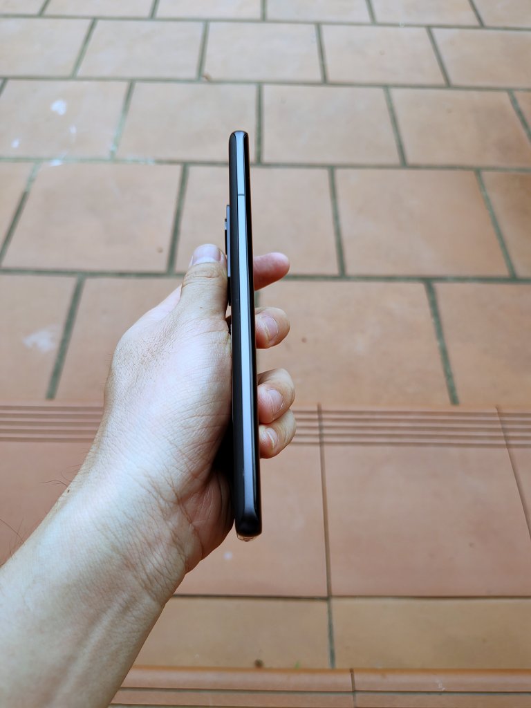 Xiaomi 12 Pro (4).jpg