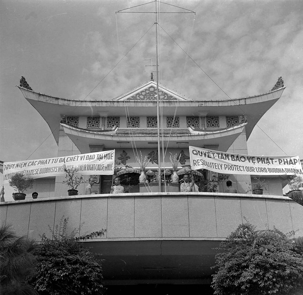 Biểu tình 1963_6_13 (2).jpg