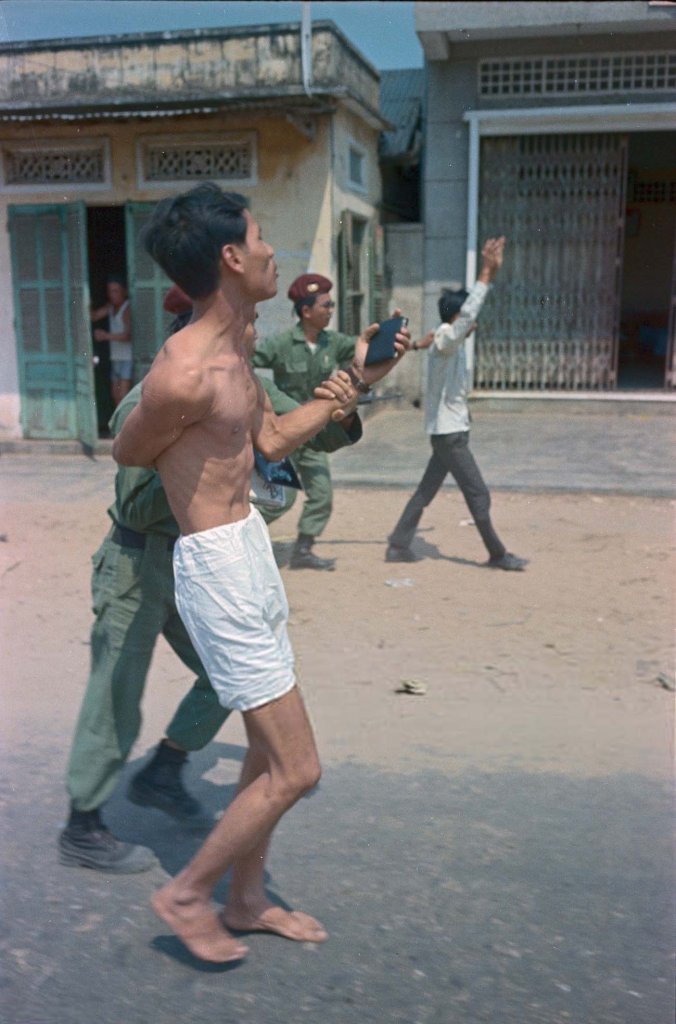 Biểu tình 1966_4_5 (2).jpg