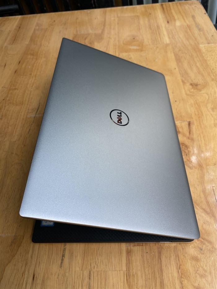 Dell-XPS-9360-i5-8th-touch-1.jpg