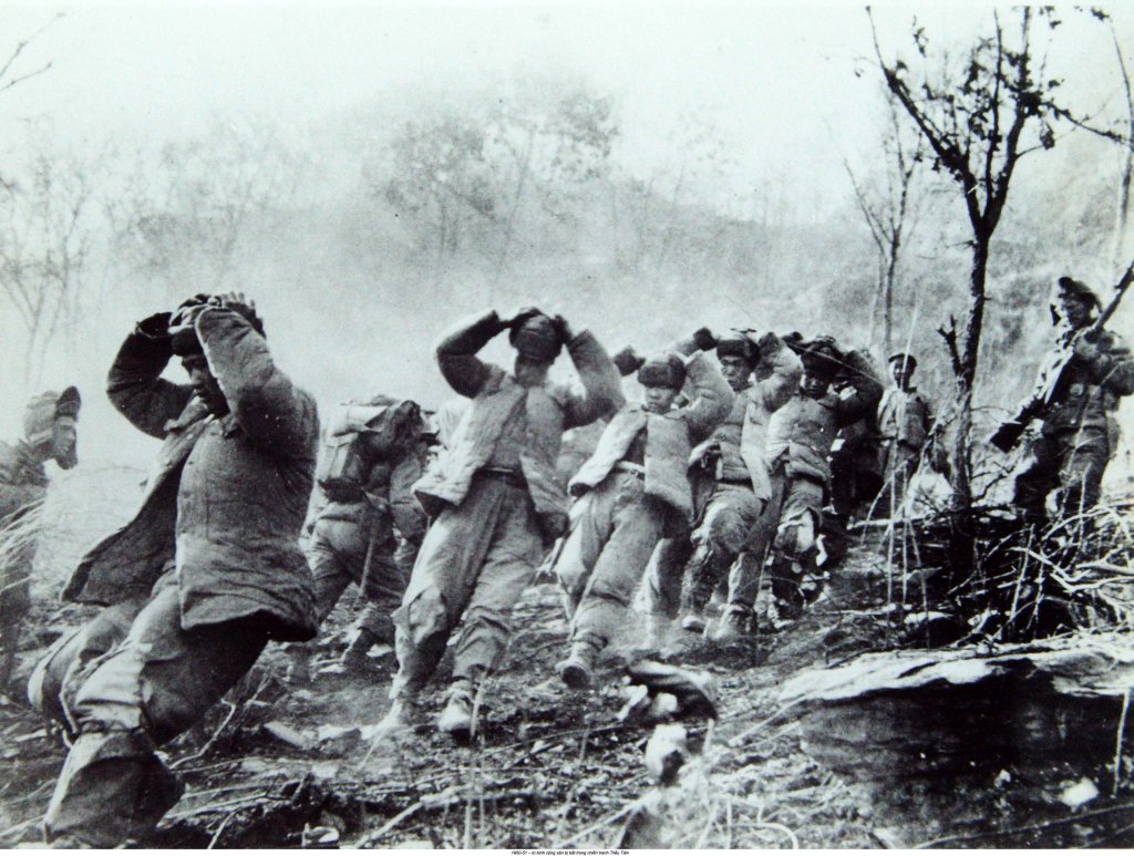 Korean War 1950_8 (56).jpg