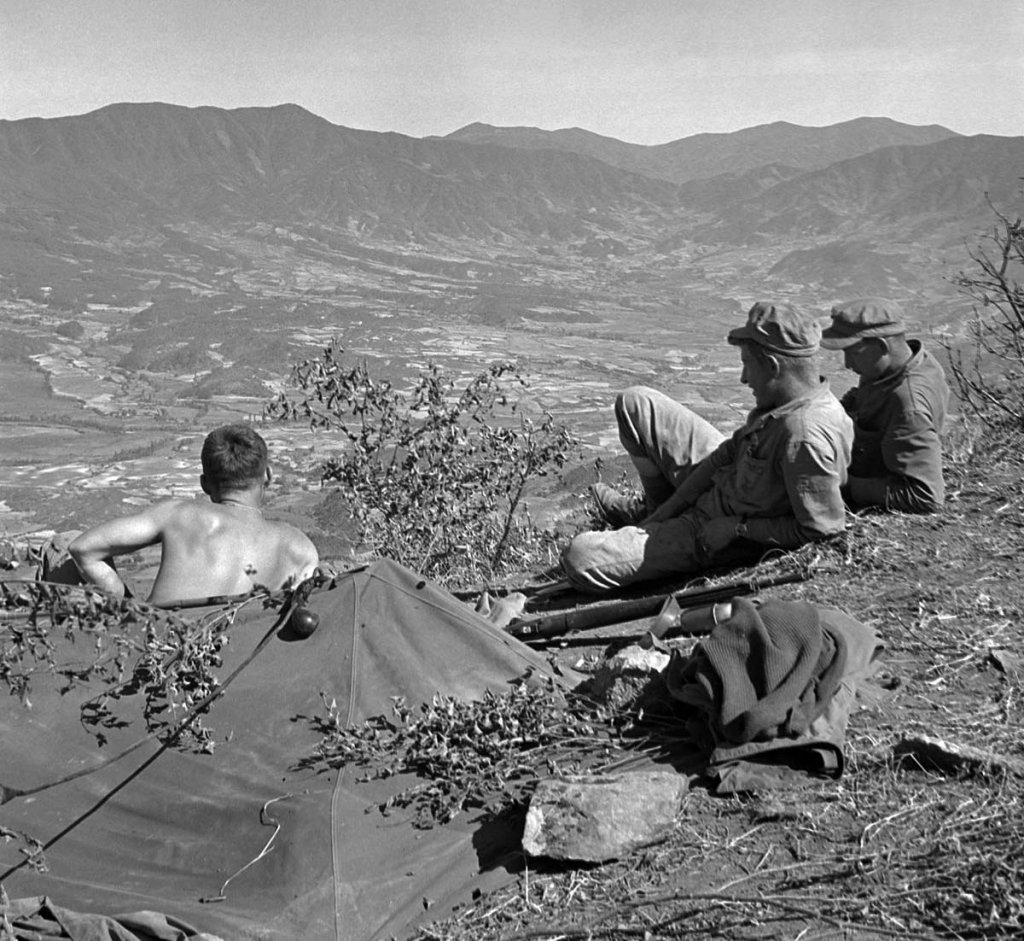 Korean War 1951 (12).jpg