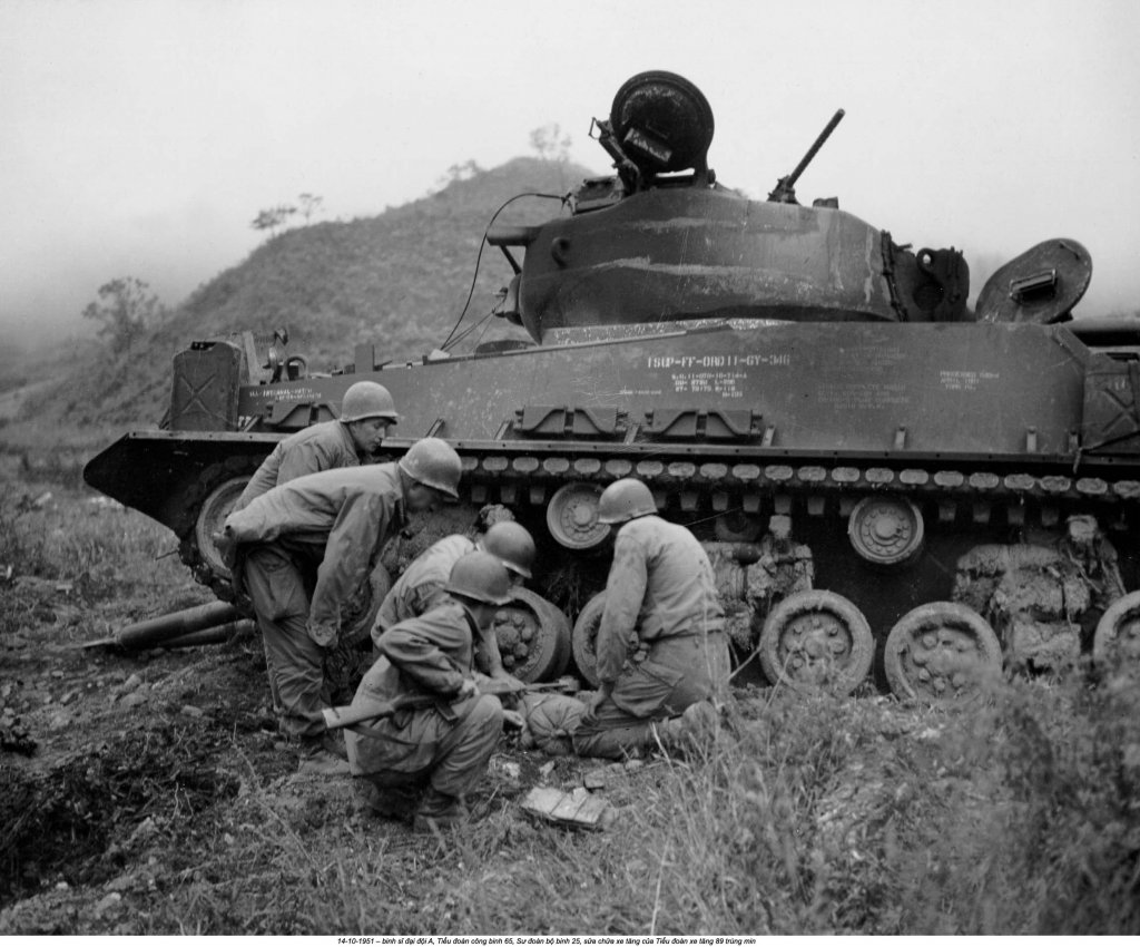 Korean war 1951_10_14 (1).jpg