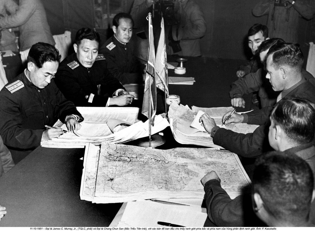 Korean War 1951_10_11 (2).jpg