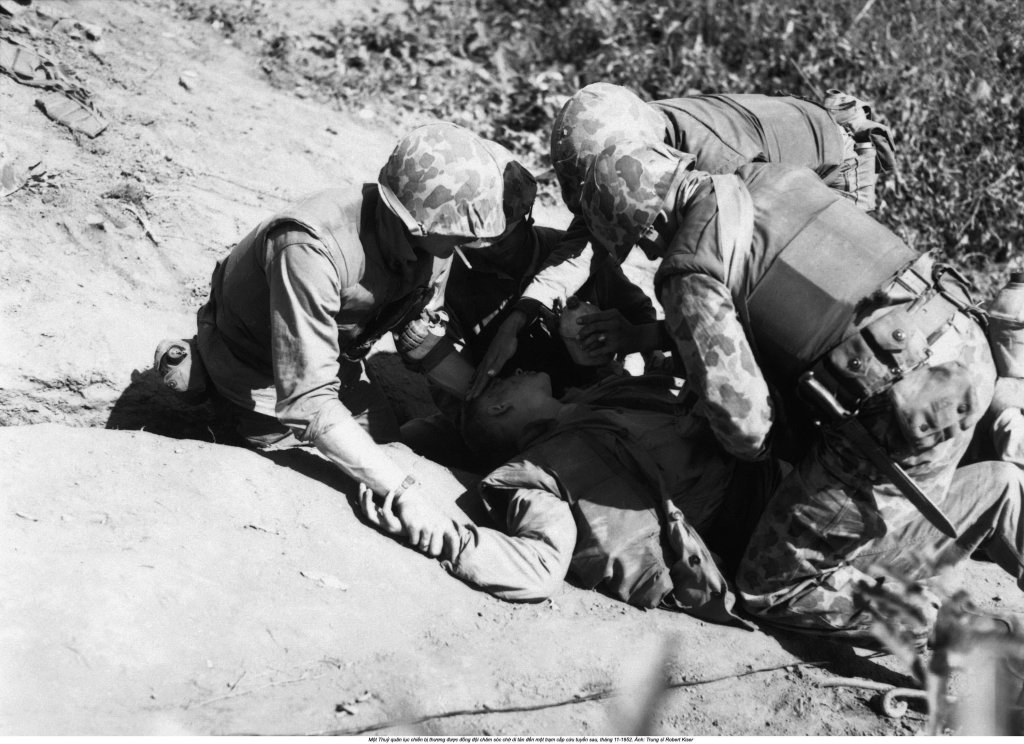 Korean War 1952_11 (2).jpg