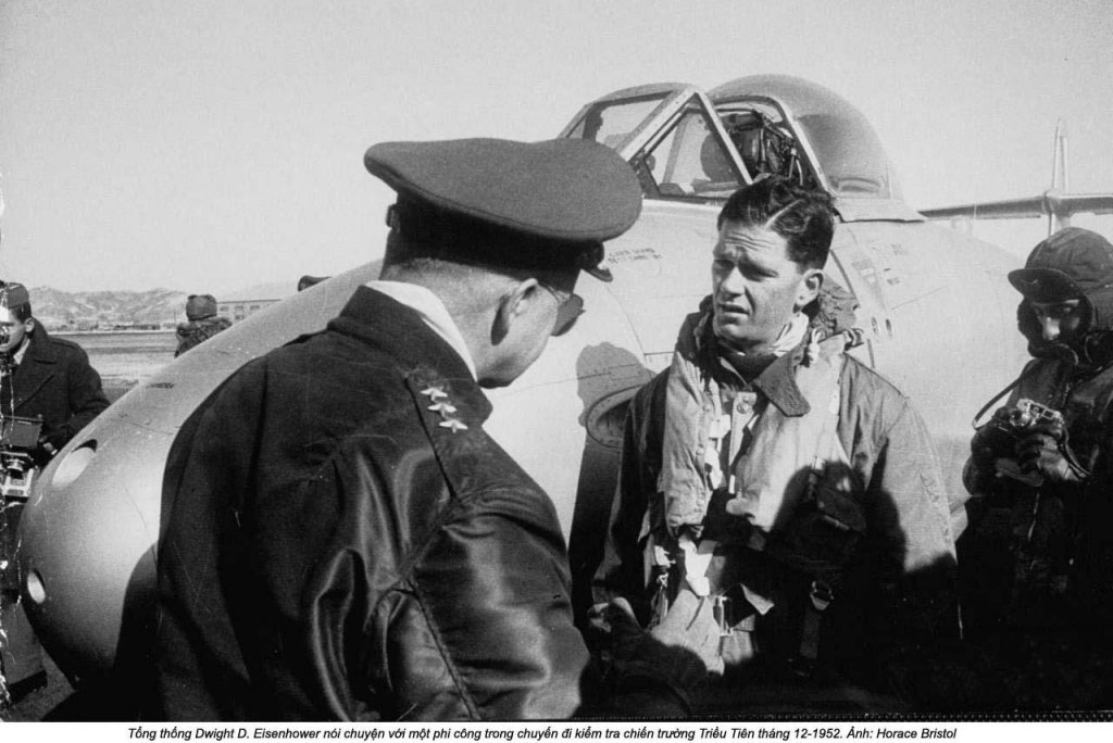 Korean war 1952_12_2 (24) Eisenhower.jpg