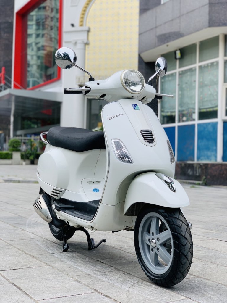 vespa LX (6).jpg