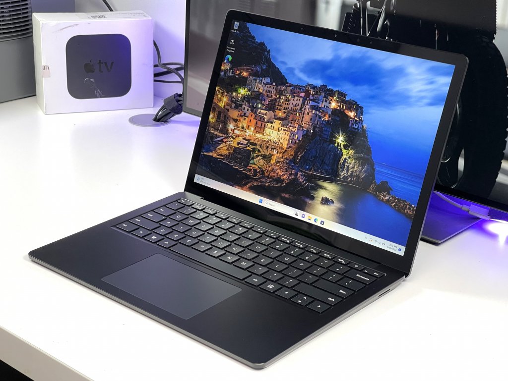 Surface Laptop 3 1.JPG