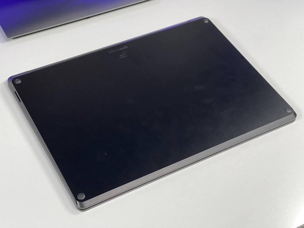 Surface Laptop 3 5.JPG
