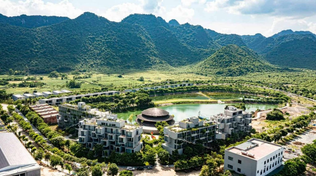 Review-Vedana-Resort-Ninh-Binh-1.jpeg