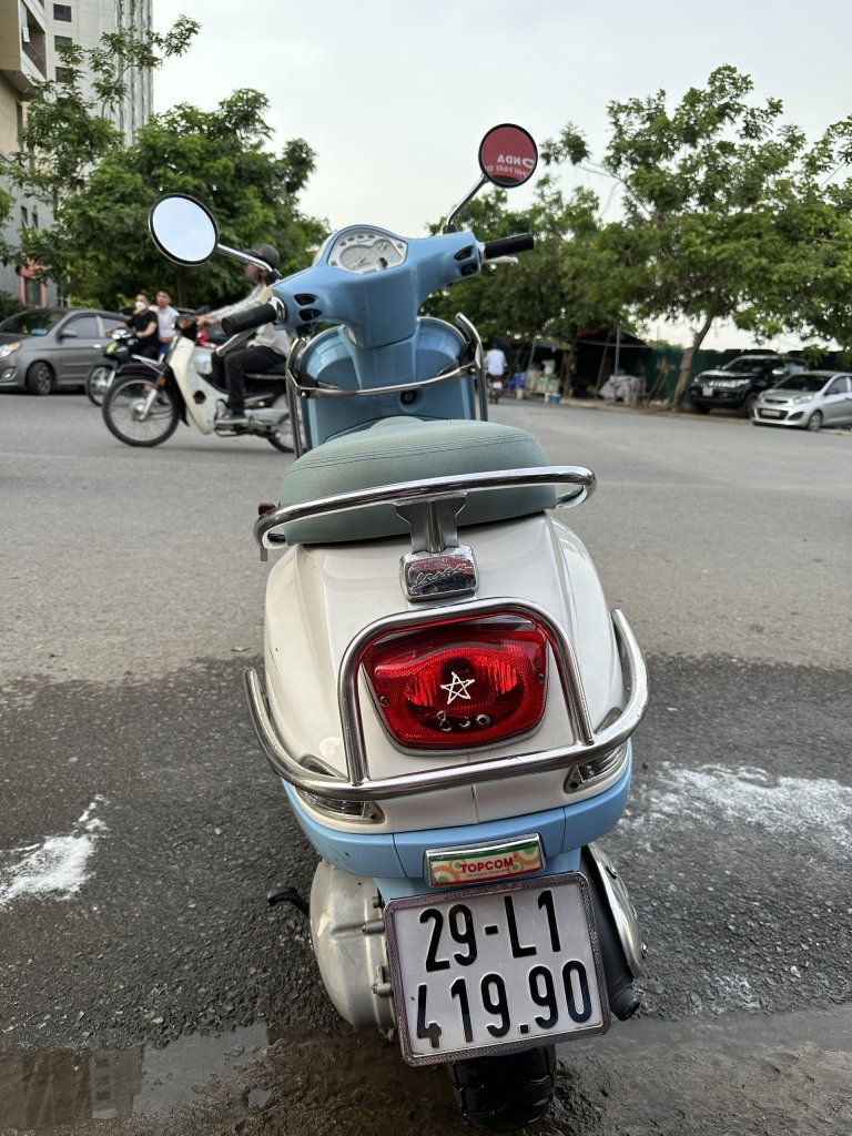 vespa lx  (1).jpg