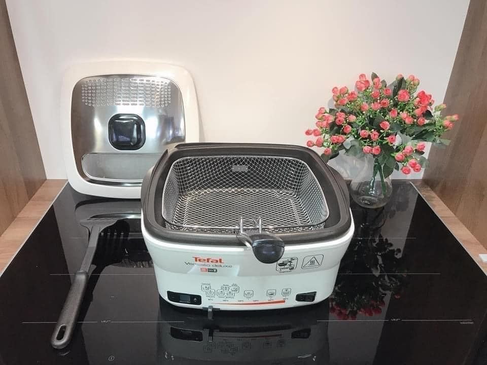 Nồi lẩu điện, chiên ngập dầu đa năng 9in1 Tefal FR49502.jpeg