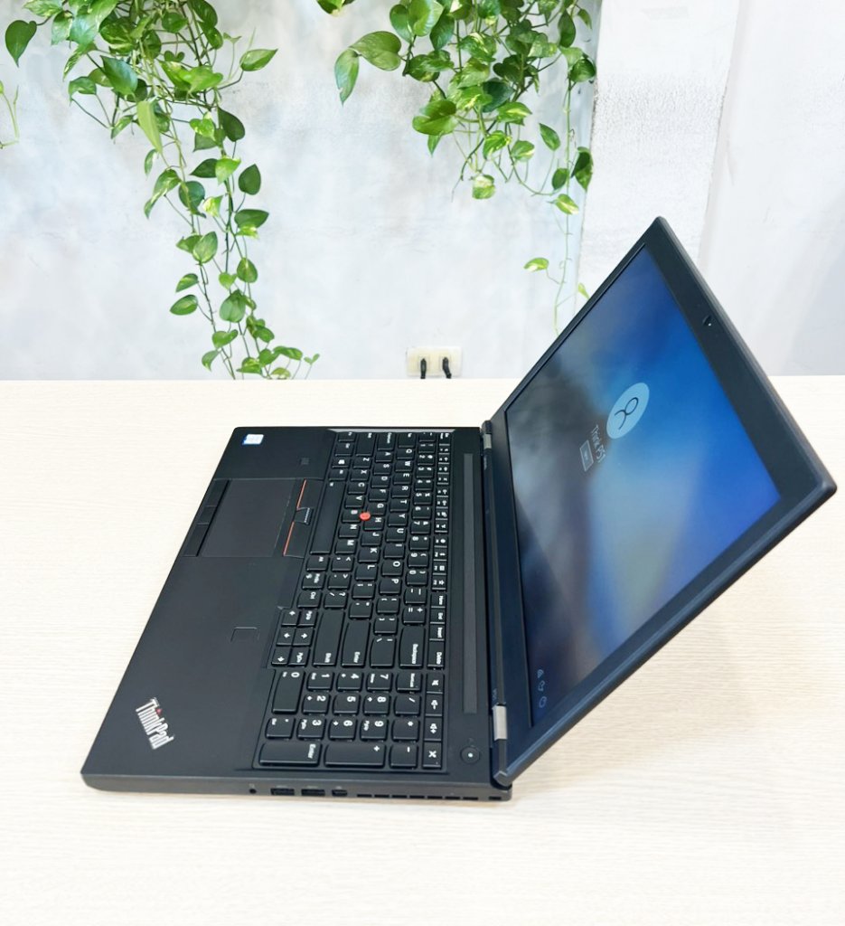 thinkpad p51.jpg