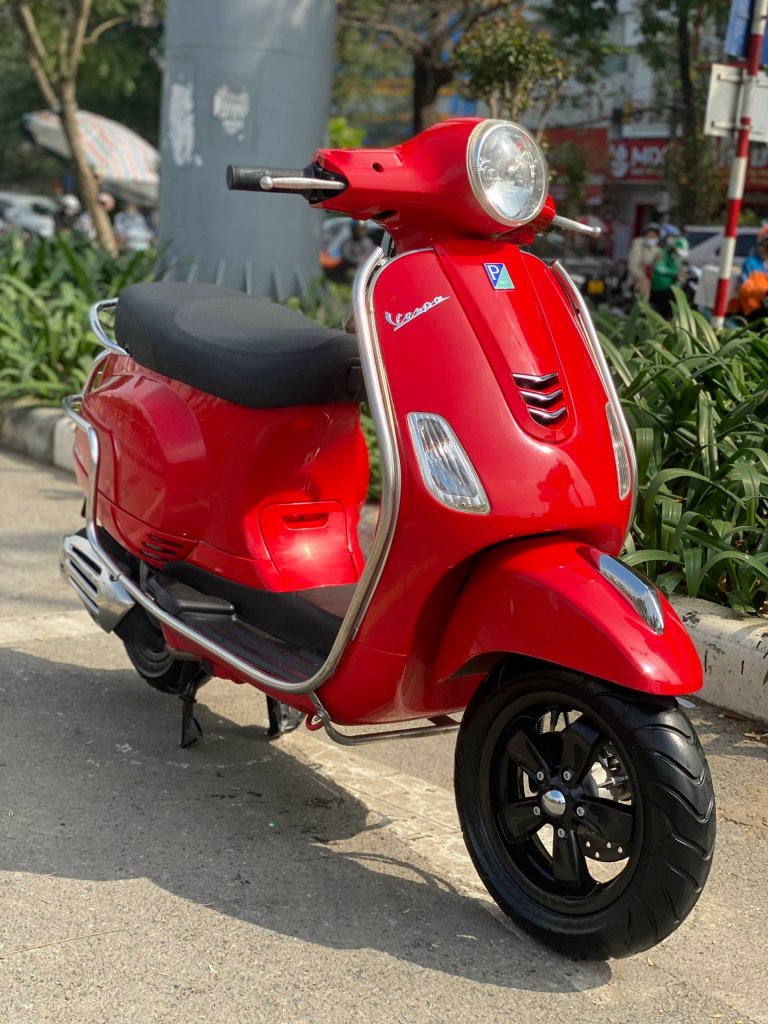 Vespa (2).jpg