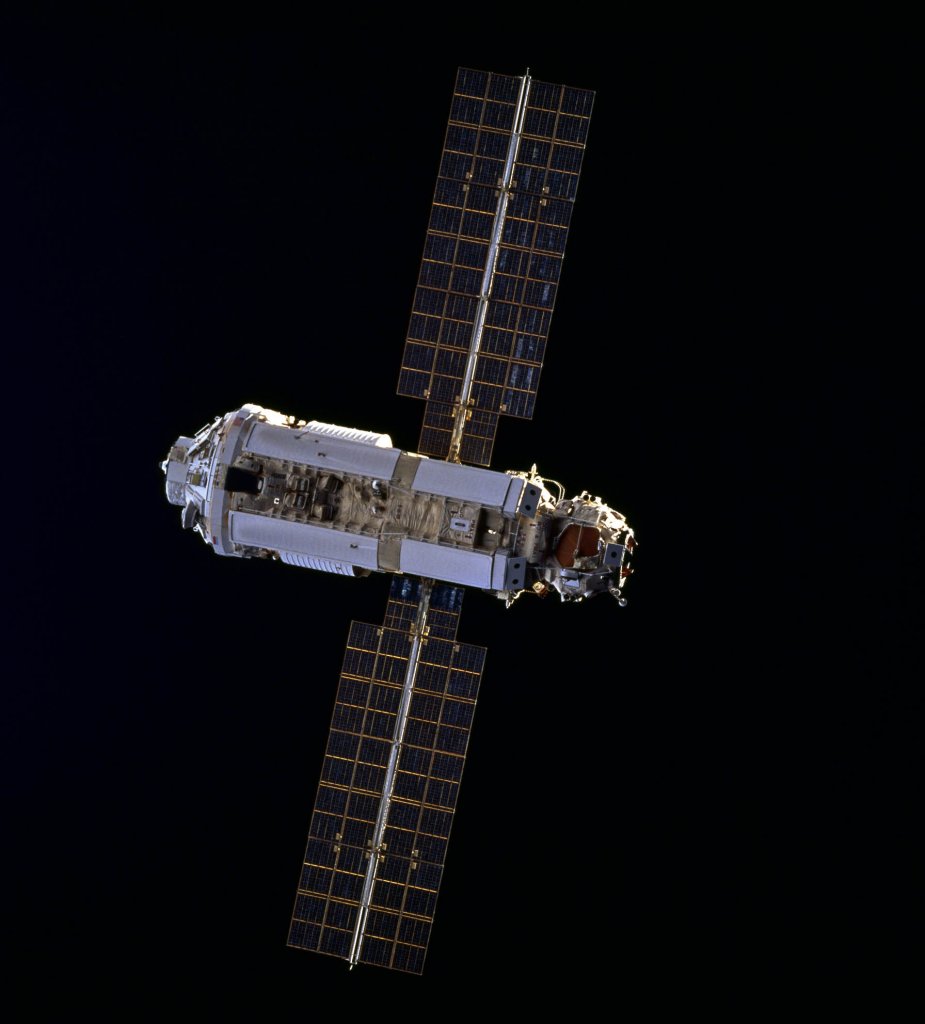 ISS_Zarya module (14).jpg