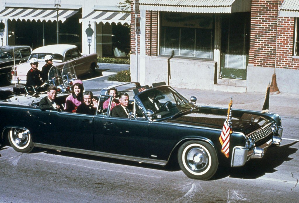 Kennedy 1963_11_22 (48).jpg