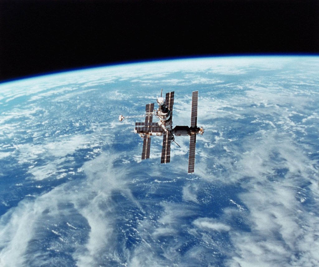 Station Mir 1994_2_6 (4).jpg