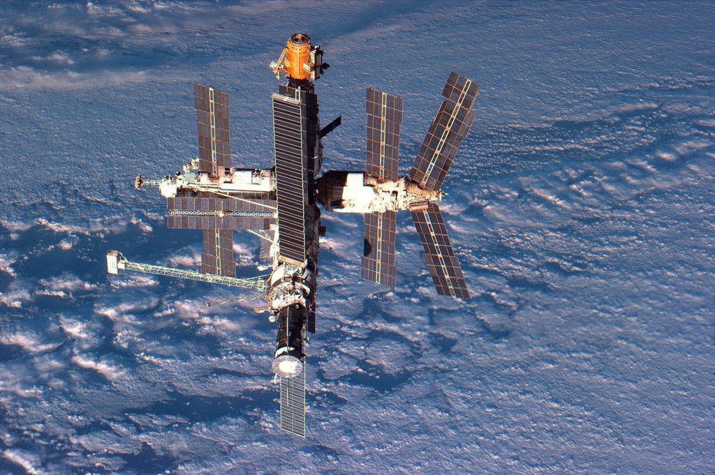 Station Mir 1996_9_24 (1).jpg