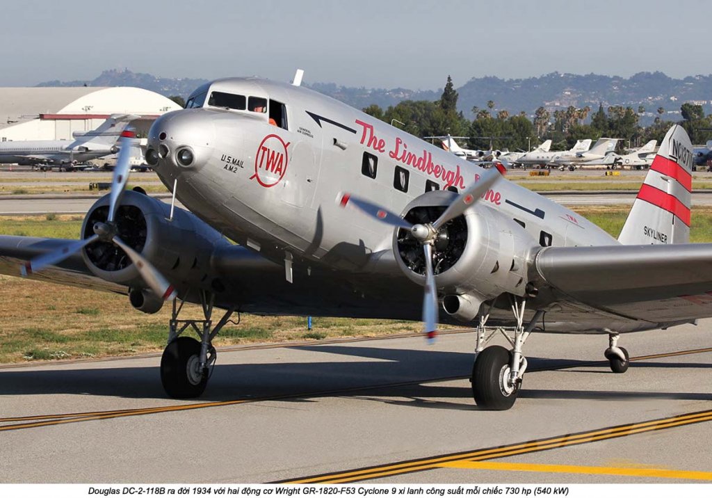 Douglas DC-2-118B (1).jpg