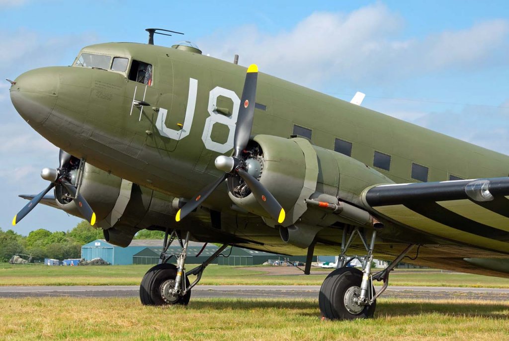 Douglas C-47A Skytrain (DC-3A) (31).jpg