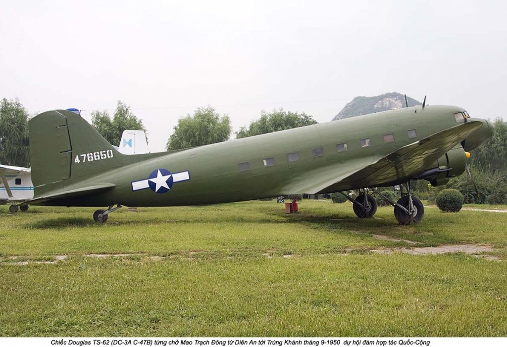 Douglas C-47B (DC-3A) (1).jpg