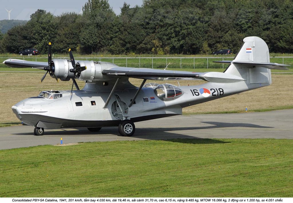 Consolidated PBY-5A Catalina (4).jpg