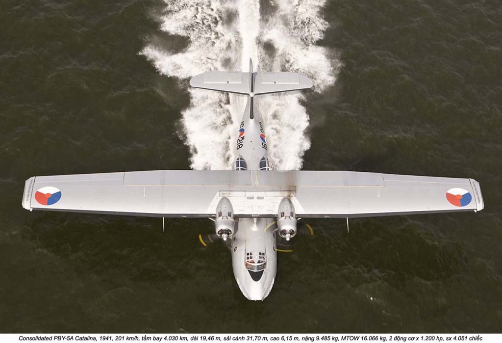 Consolidated PBY-5A Catalina (7).jpg