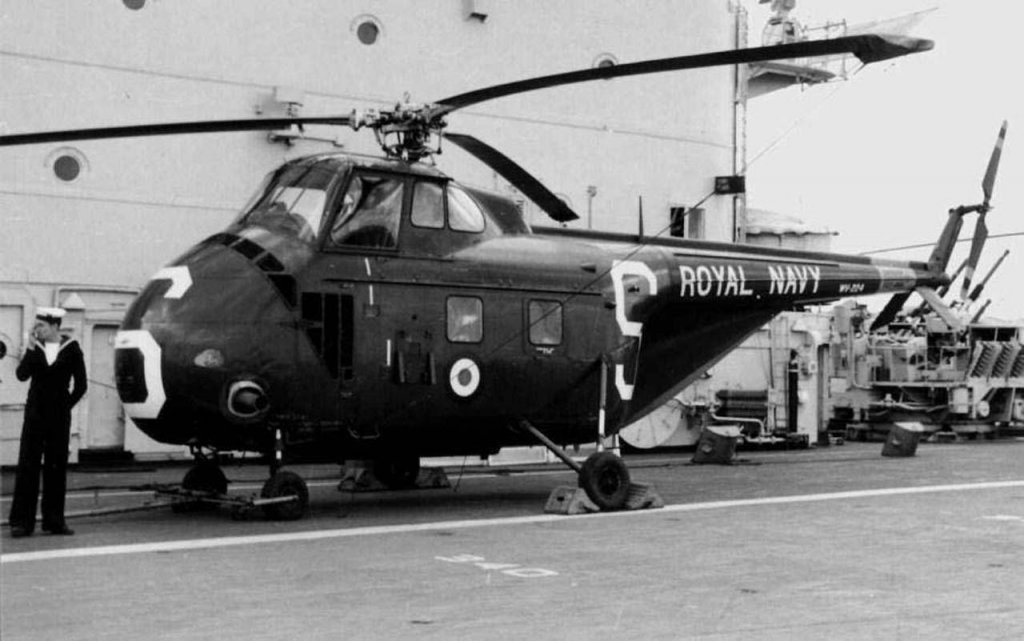 Sikorsky 1949 (9) .jpg