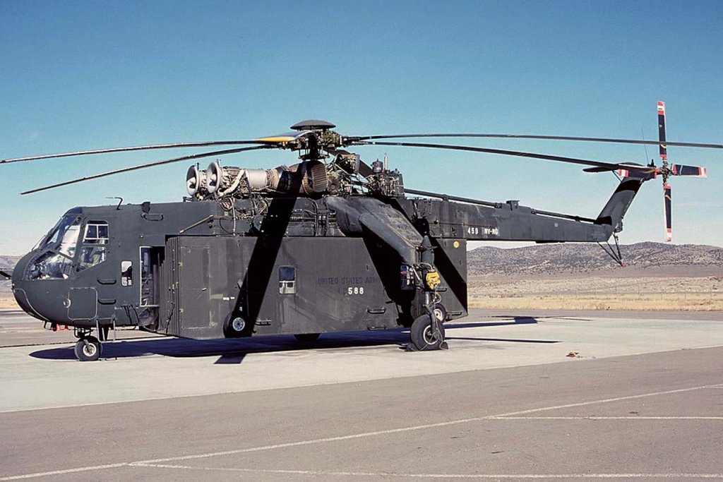 Sikorsky CH-54A Tarhe (69).jpg