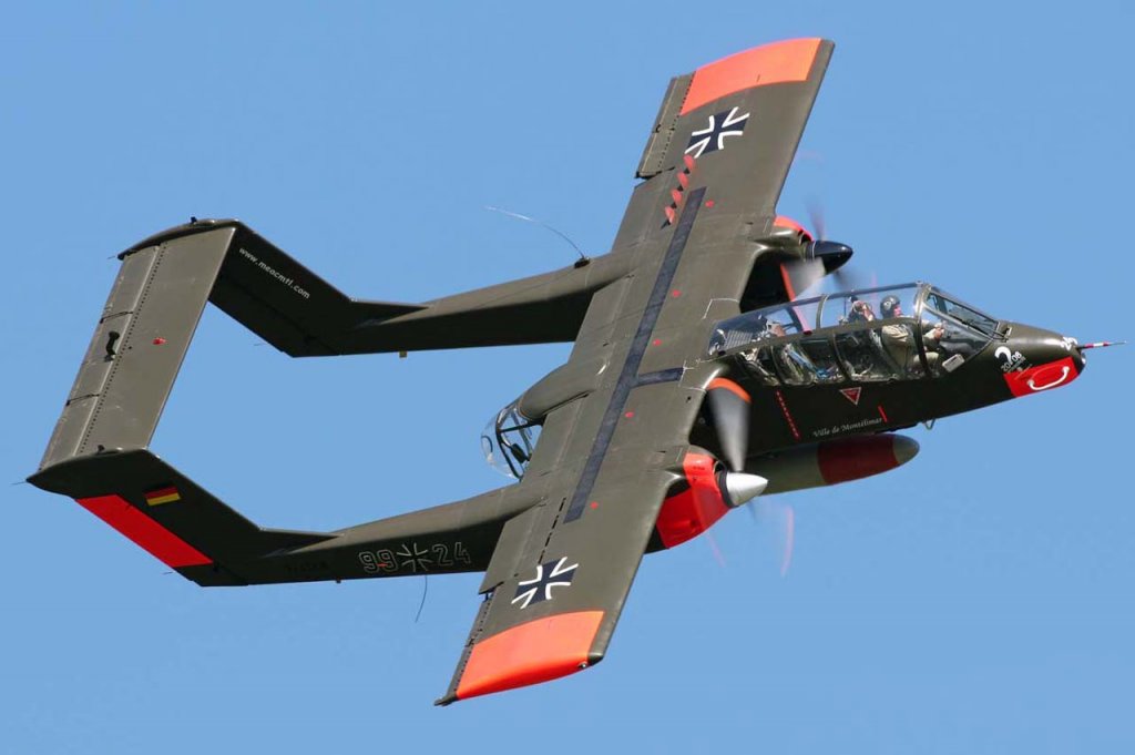 OV-10 Bronco (24).jpg