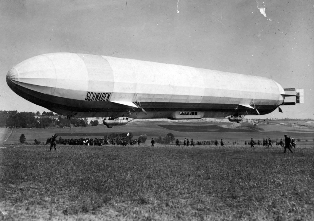 Airship 1912 (6) Schwaben.jpg