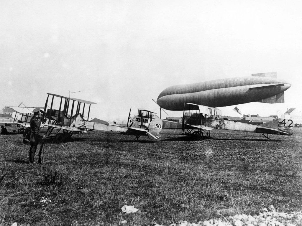 Airship 1913_8 (1).jpg