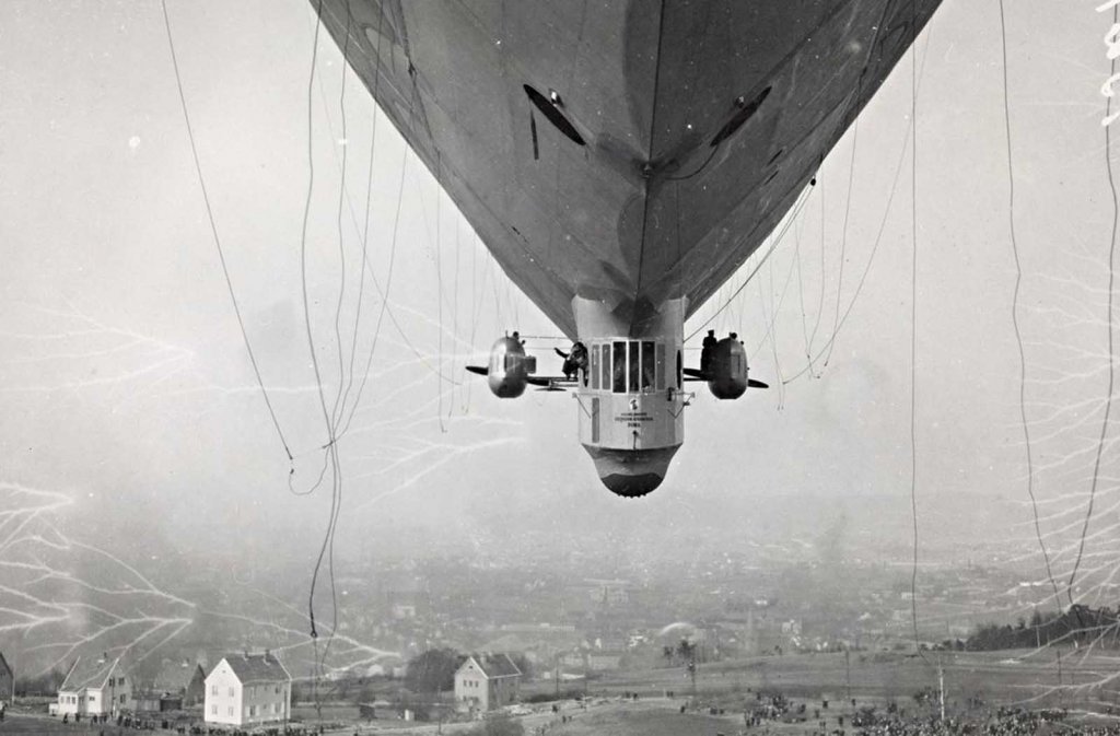 Airship 1916 (17).jpg