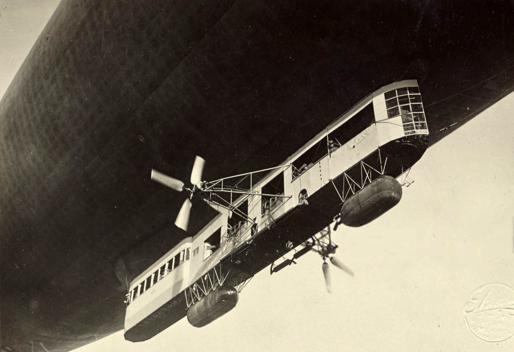 Airship 1920 (1a) Blimp.jpg