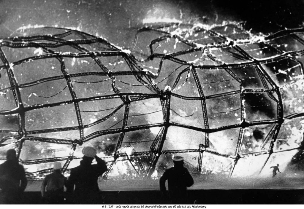 Airship 1937_5_6 (46) LZ-129 Hindenburg.jpg