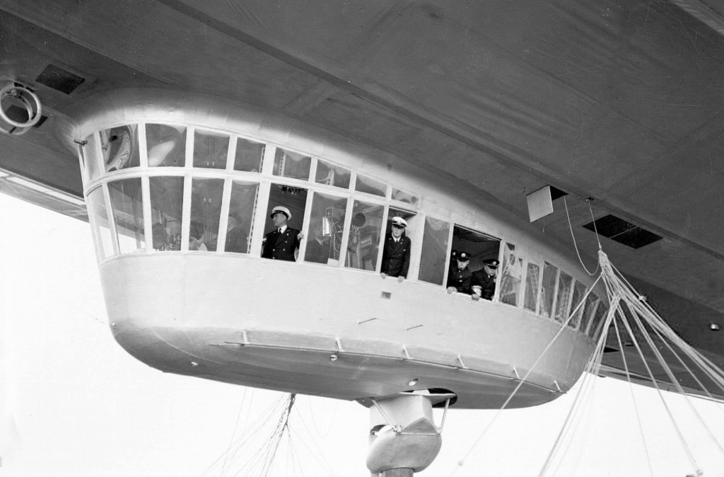 Airship 1937_5_6 (90) LZ-129 Hindenburg.jpg