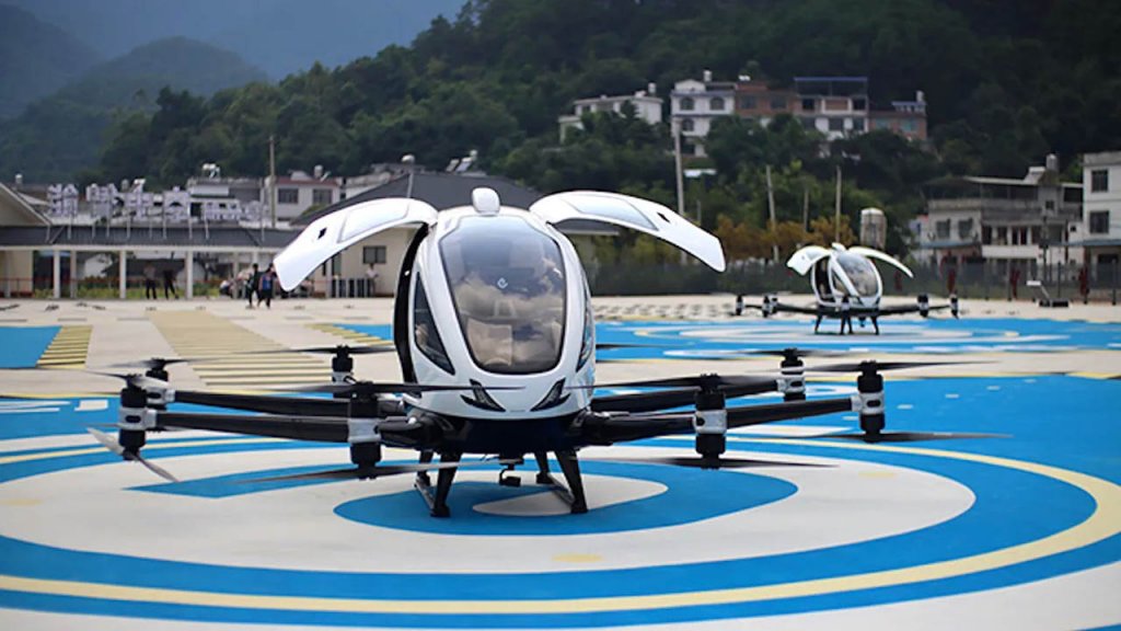 Flying taxis (7).jpg