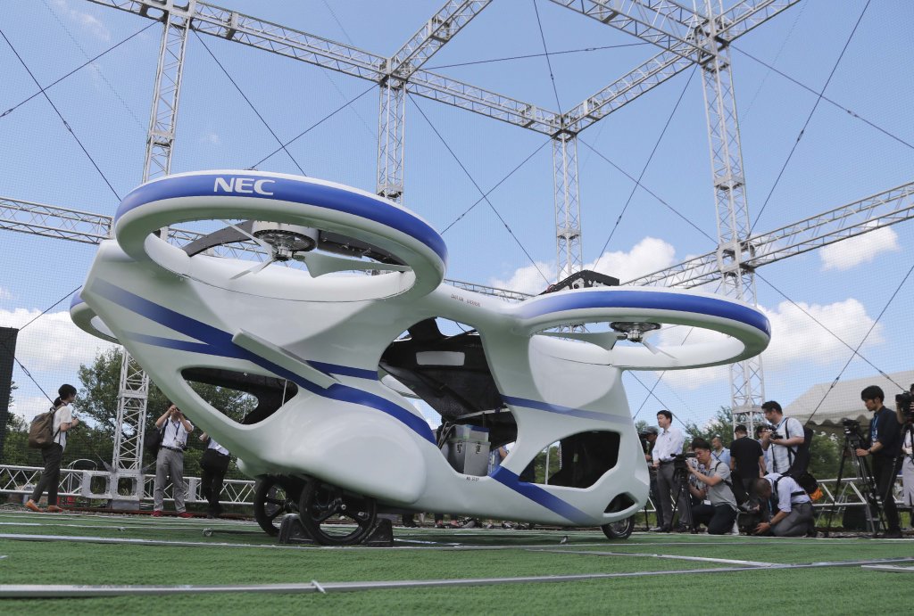 Flying taxis (59).jpg