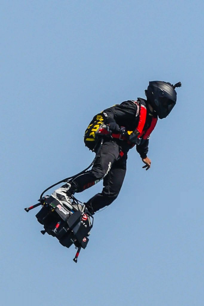 Flyboard (2_7).jpg