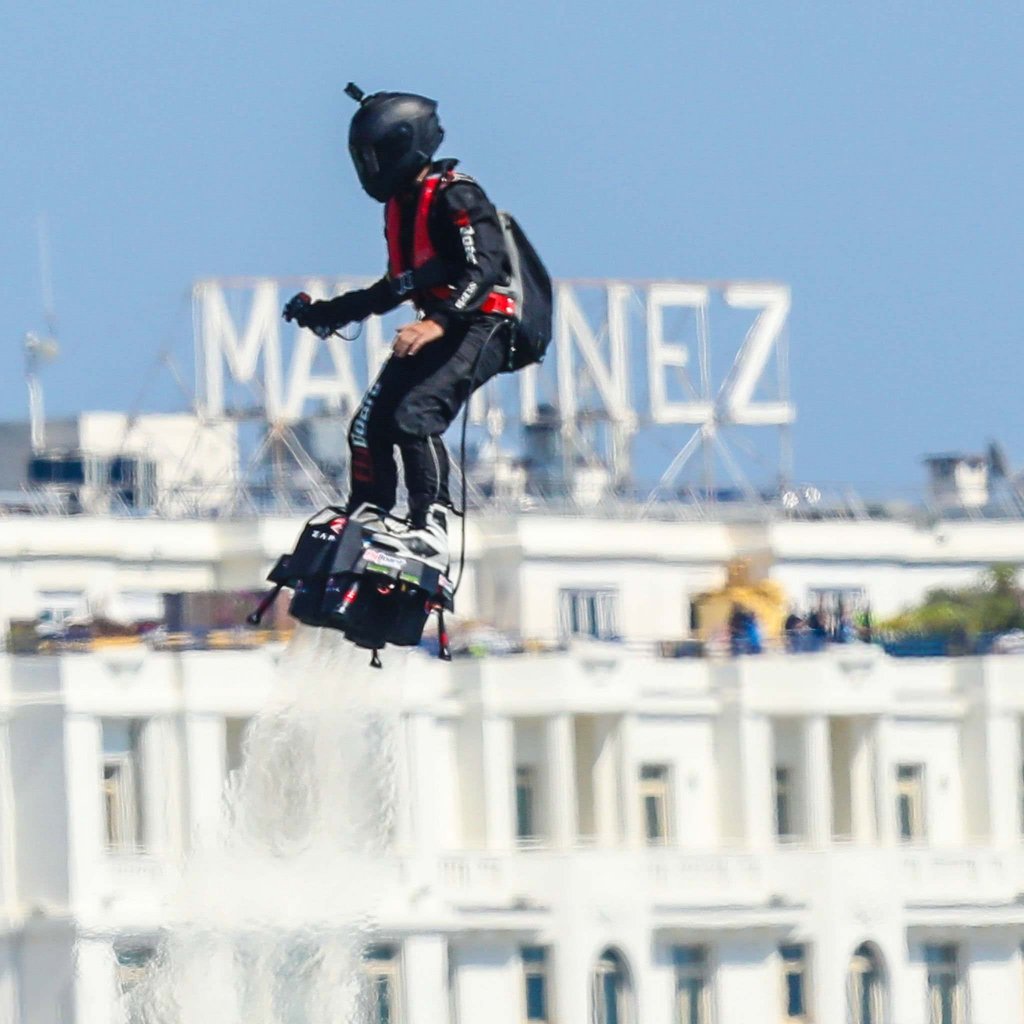 Flyboard (2_8).jpg