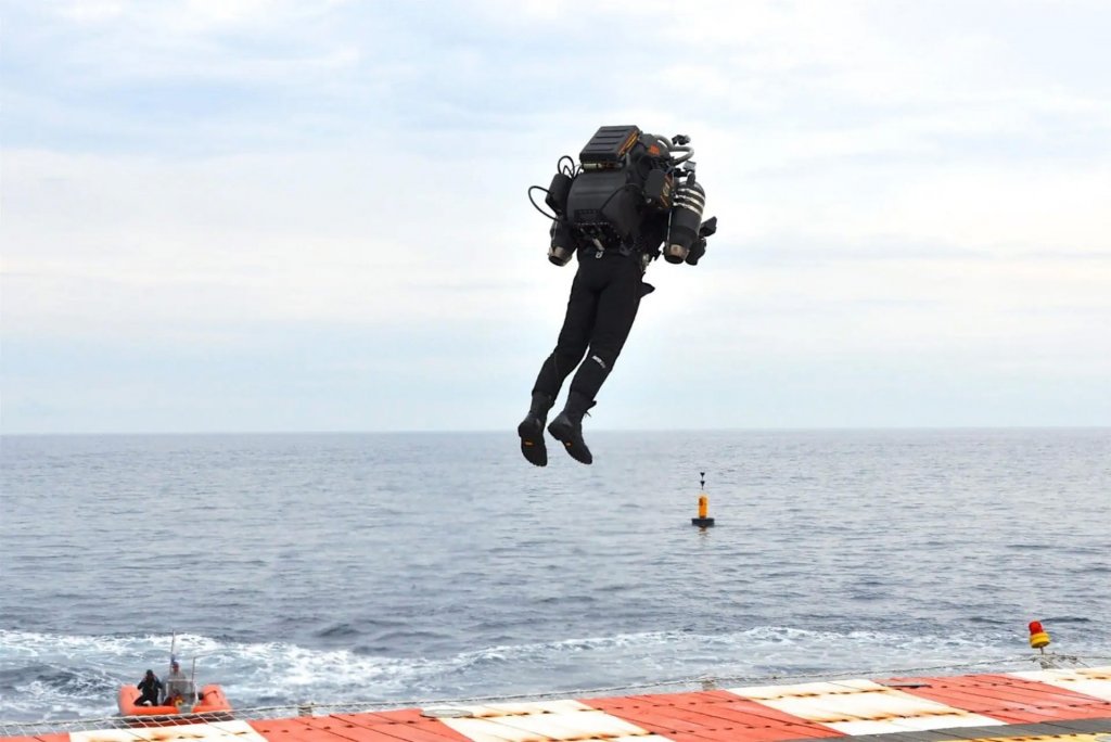 Flyboard (3_14).jpg