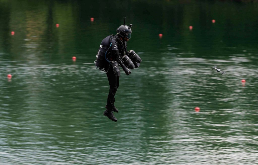 Flyboard (4_2).jpg