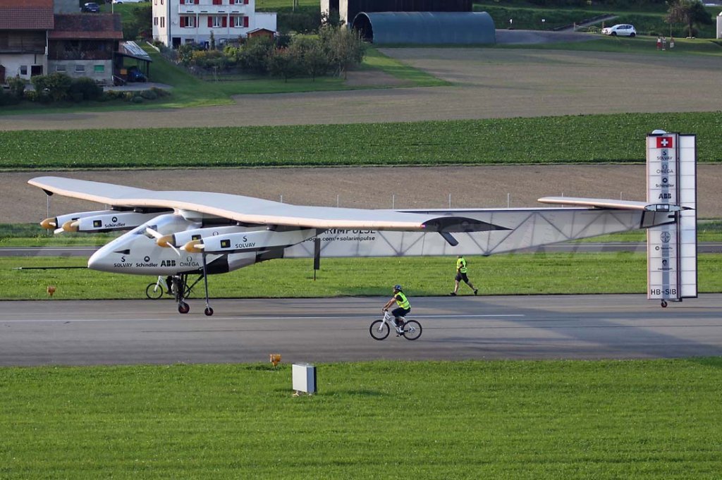 Máy bay Solar Impulse 2014_9_6 (1).jpg