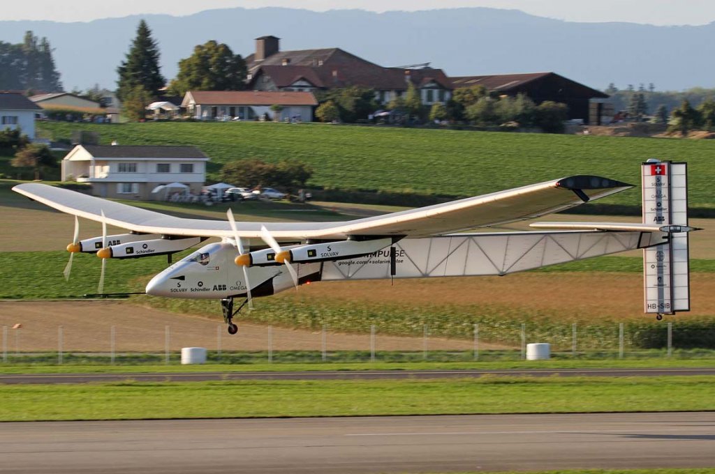 Máy bay Solar Impulse 2014_9_7 (1).jpg