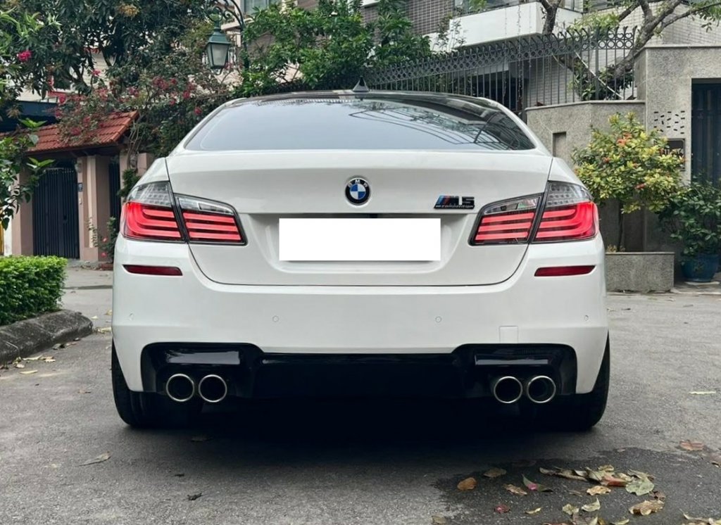 1 Den hau F10 2.jpg