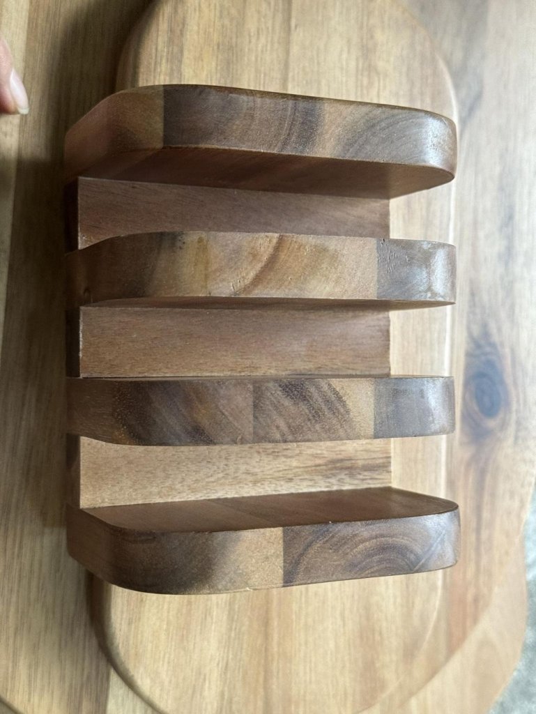 Bộ 3 thớt gỗ Acacia (tràm) tự nhiên kèm giá đỡ LocknLock CKD075S4 - sản xuất tại Việt Nam2.jpeg