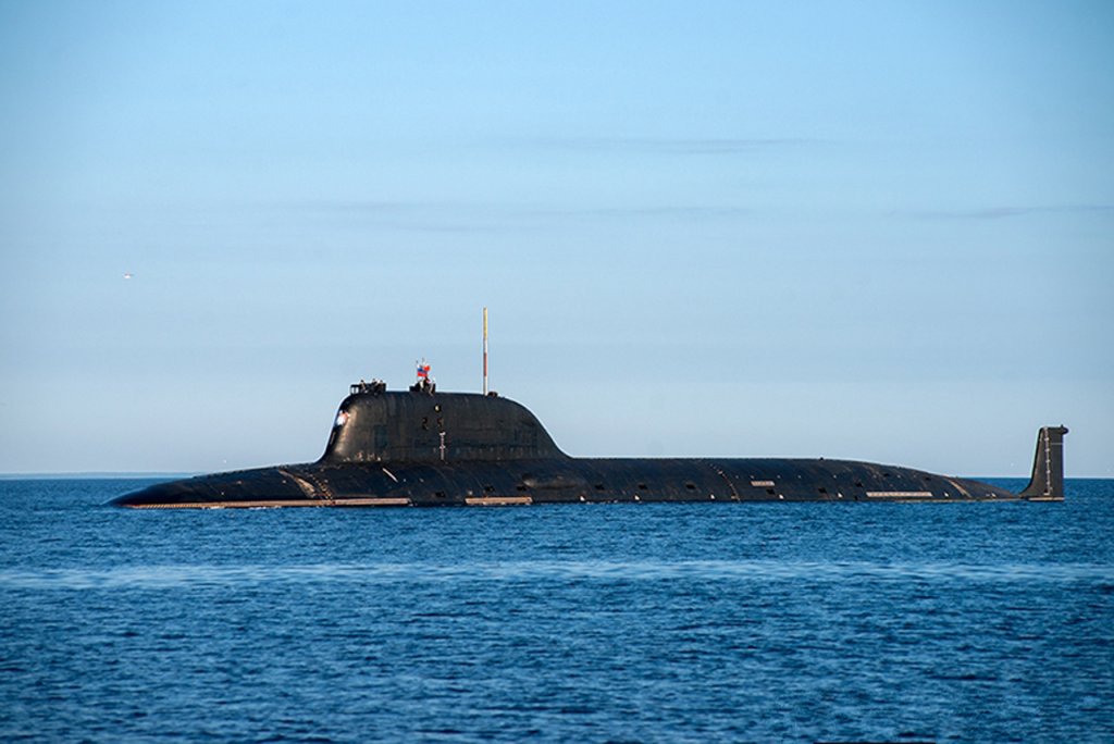 USS Kitty Hawk (8).jpg