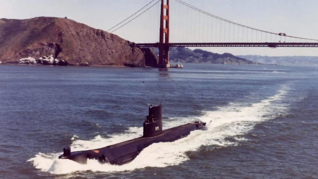 USS Thresher (SSN-593) (12).jpg