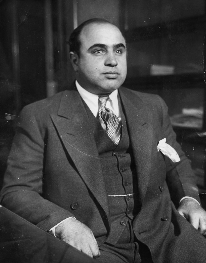 Al Capone 1930 (1).jpg